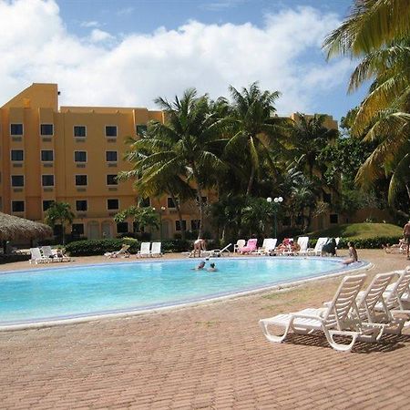 Portofino Complex Hotel Playa El Agua Exterior foto