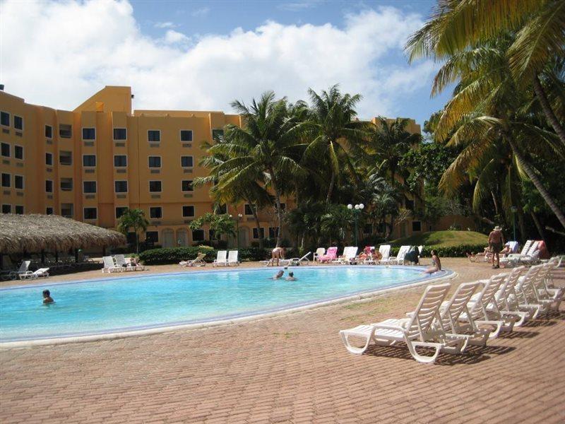 Portofino Complex Hotel Playa El Agua Exterior foto